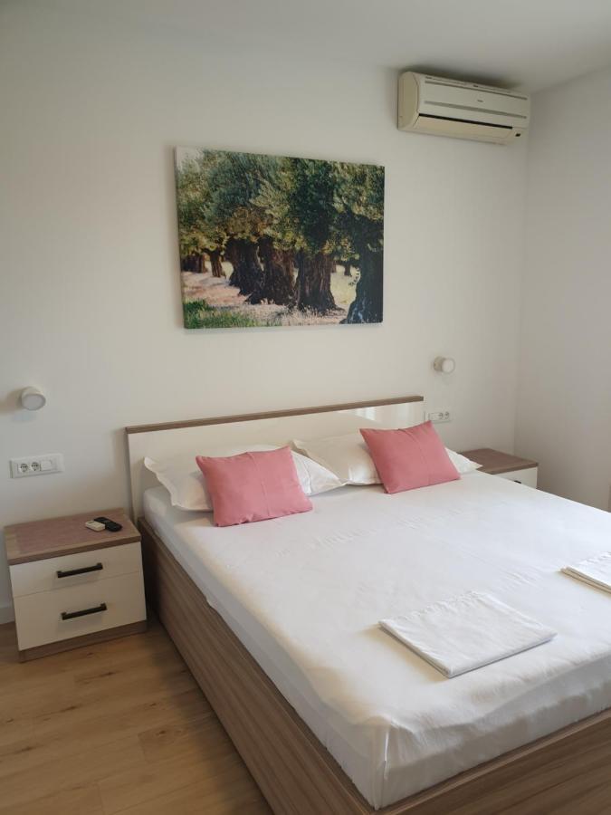 Guesthouse Dominovic 布雷拉 外观 照片